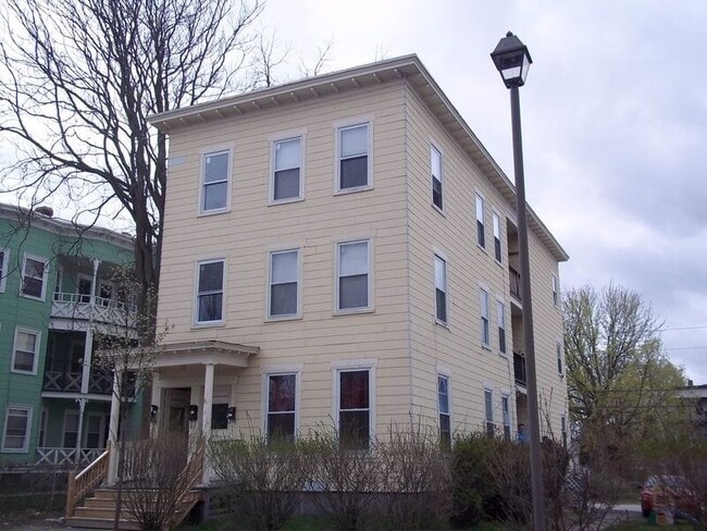 property at 231 Laurel St