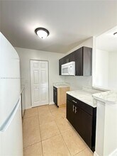 160 SW 8th Ave in Florida City, FL - Building Photo - Building Photo