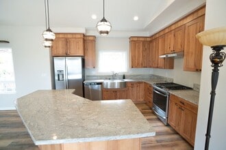 46 Blue Spruce Dr in Eureka, CA - Building Photo - Building Photo