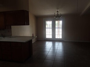 10100 Garwood Ct in El Paso, TX - Building Photo - Building Photo