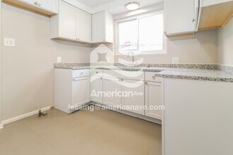 16708 Avon Ave in Detroit, MI - Building Photo - Building Photo