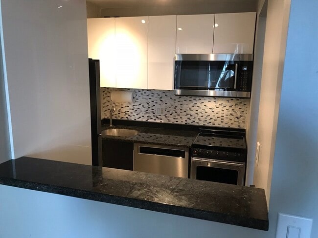 25 Saint Stephen St, Unit 5