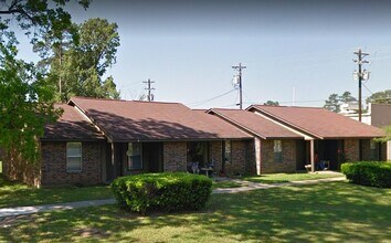 147 Alamo St in Lone Star, TX - Building Photo - Building Photo