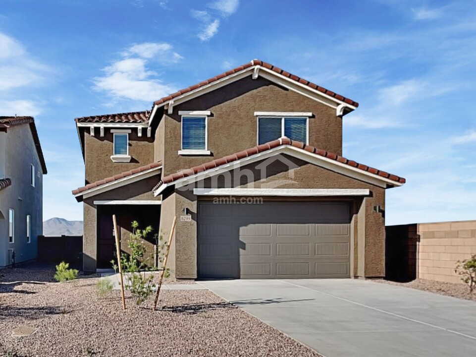 6299 W Paseo Vito in Tucson, AZ - Building Photo