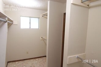 1660 E Dale St in Springfield, MO - Building Photo - Building Photo