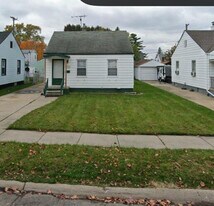 862 Lincoln St in Wyandotte, MI - Building Photo