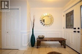 55 Waddington Crescent in Toronto, ON - Building Photo - Building Photo