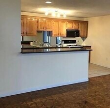 8 Pebble Ave, Unit #2 in Revere, MA - Building Photo - Building Photo