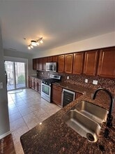 4240 Maple St in Dearborn, MI - Building Photo - Building Photo
