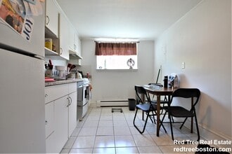 58 Bryon Rd, Unit 1 in Boston College, MA - Building Photo - Building Photo