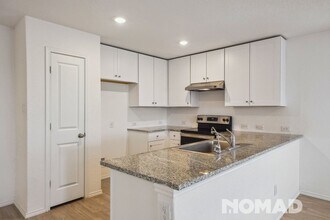 5618 Mountain Point in San Antonio, TX - Building Photo - Building Photo