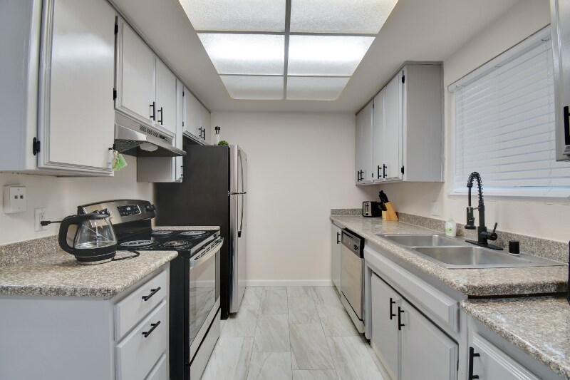 1104 F St in Marysville, CA - Building Photo