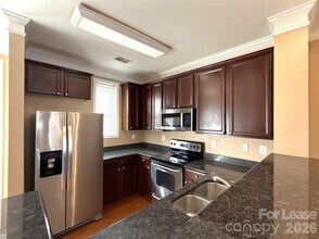 8636 Beaver Creek Dr in Charlotte, NC - Building Photo - Building Photo