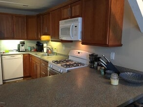 940 Water St in North Bennington, VT - Building Photo - Building Photo