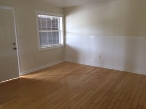 307 Adams Ave in Cape Canaveral, FL - Building Photo - Building Photo