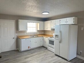 1752 31st St NE in Cleveland, TN - Foto de edificio - Building Photo