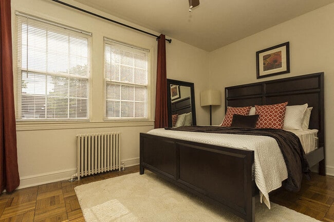 Banneker Place in Washington, DC - Foto de edificio - Building Photo