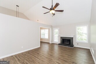 2869 Overlake Run in Powder Springs, GA - Building Photo - Building Photo