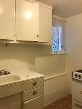 2262 17th Ave, Unit A in San Francisco, CA - Foto de edificio - Building Photo