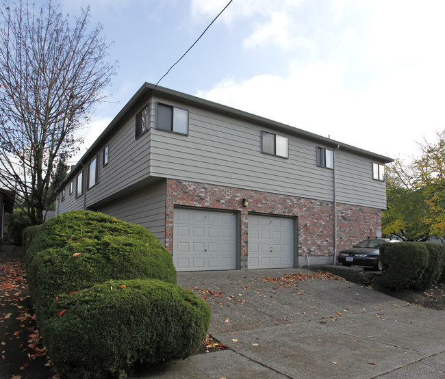 Montego in Portland, OR - Foto de edificio - Building Photo