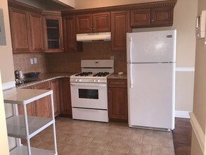 75 W 118th St in New York, NY - Building Photo - Building Photo