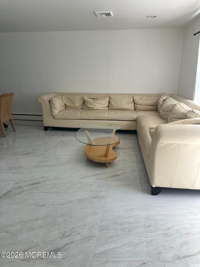 507 Elizabeth St in Ocean Township, NJ - Building Photo - Building Photo