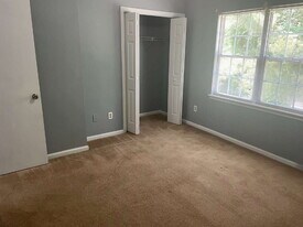 201 Mesa Ln in Jacksonville, NC - Building Photo