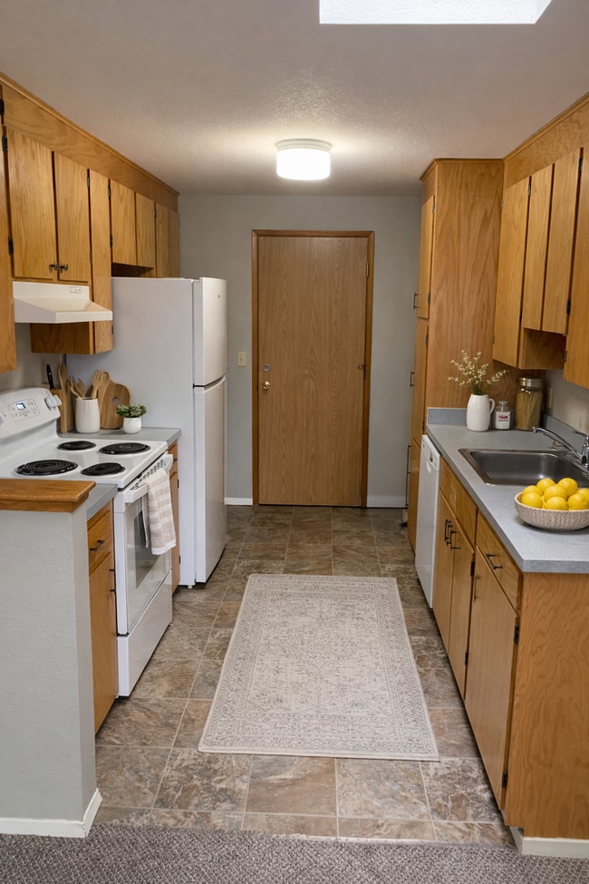 3402 W Prasch Ave in Yakima, WA - Building Photo - Building Photo