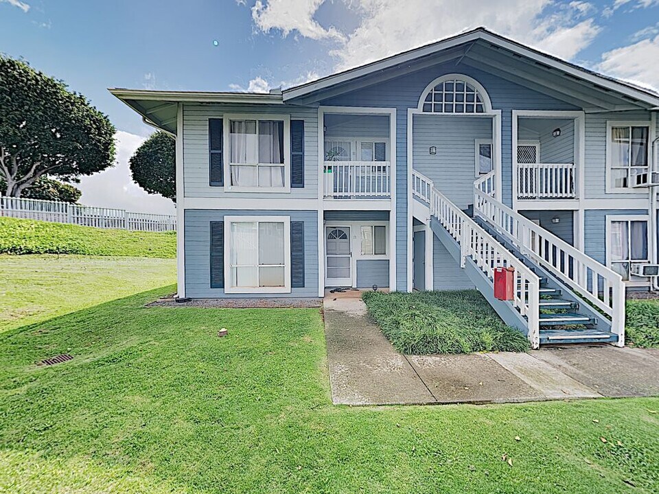 94-820 Lumiauau St-Unit -J204 in Waipahu, HI - Building Photo
