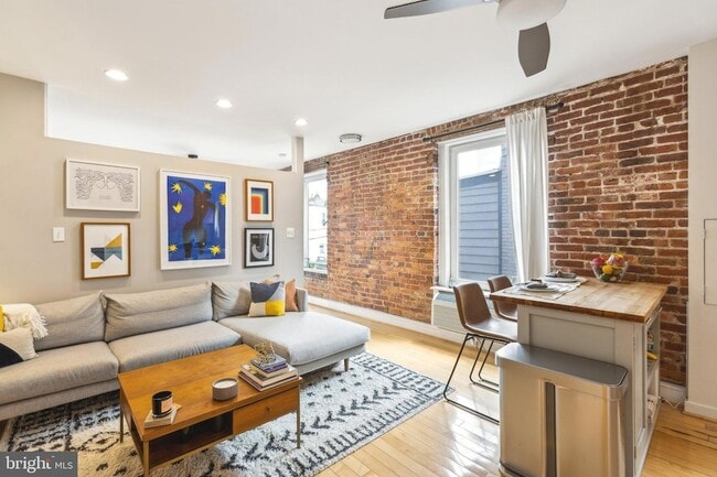 property at 51 Randolph Pl NW