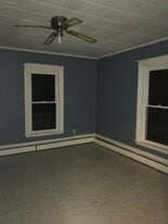81 Court St, Unit 1 in Bangor, ME - Building Photo