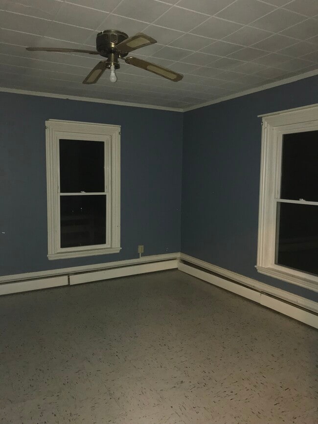 81 Court St, Unit 1