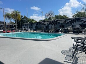 675 Indian Rocks Rd N, Unit 203C in Belleair Bluffs, FL - Building Photo - Building Photo