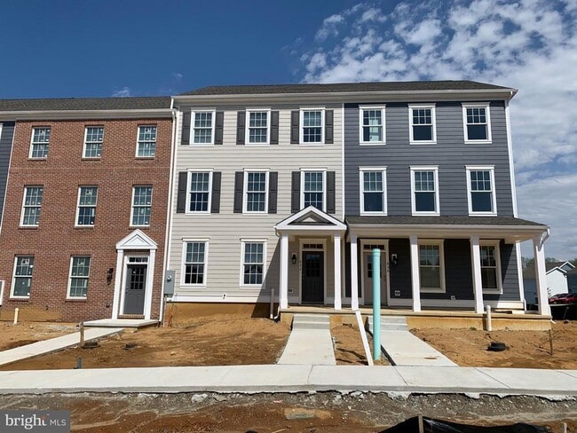 property at 852 Mapleton Ave