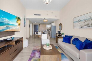 111 N Ocean Dr, Unit ID1227558P in Hollywood, FL - Building Photo