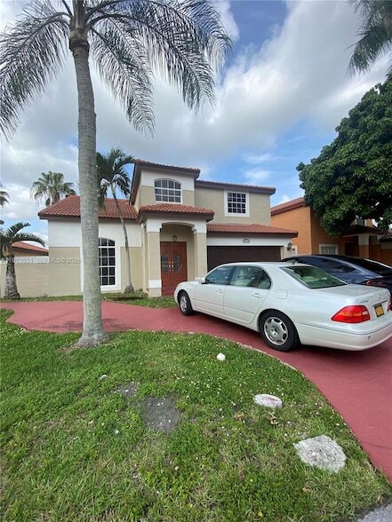 20030 NW 83rd Ct in Hialeah, FL - Foto de edificio - Building Photo