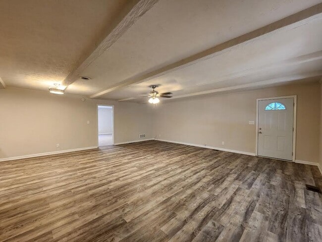 5135 Jones Rd in Austell, GA - Building Photo - Building Photo