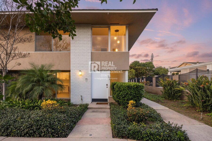 963 Glencliff St in La Habra, CA - Building Photo