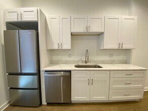 3862 Olive St in Philadelphia, PA - Building Photo - Building Photo