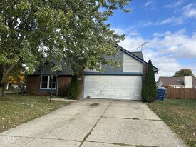 12725 Slippery Rock Rd in Indianapolis, IN - Building Photo
