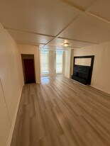 220 N Luzerne Ave in Baltimore, MD - Building Photo