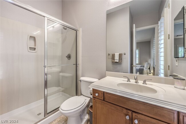 property at 1711 Songlight Ct