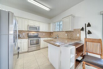 2733 NE 3rd Ct in Homestead, FL - Building Photo - Building Photo