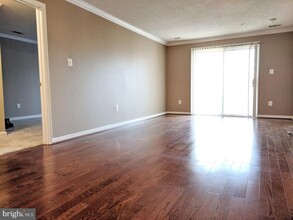 12902 Churchill Ridge Cir in Germantown, MD - Building Photo - Building Photo