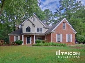 105 Millstone Dr in Fayetteville, GA - Building Photo - Building Photo