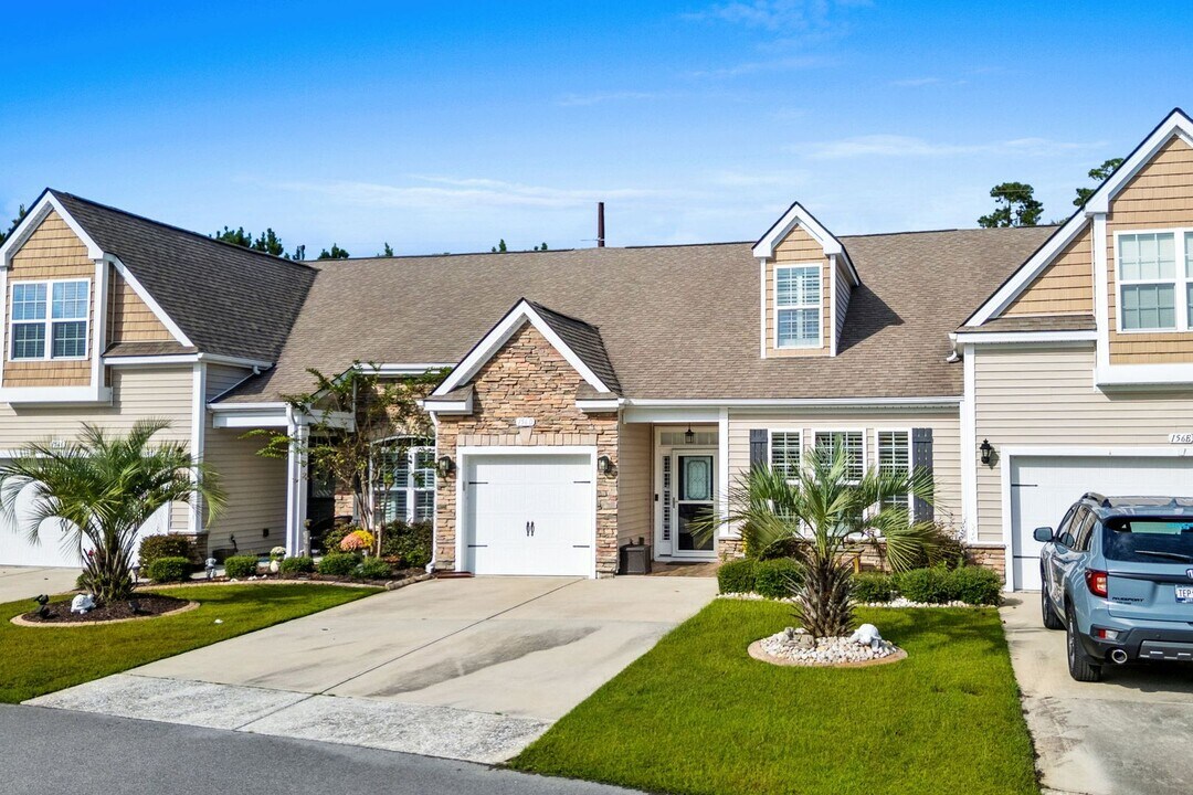 156 Parmelee Dr in Murrells Inlet, SC - Building Photo