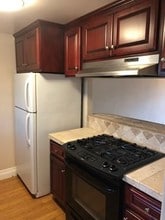247 Doverfield Dr in Placentia, CA - Building Photo - Building Photo