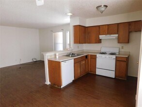 2205 Leah Cove in Austin, TX - Building Photo - Building Photo