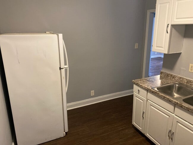 1414 Catherine Simmons Ave in Charlotte, NC - Building Photo - Building Photo