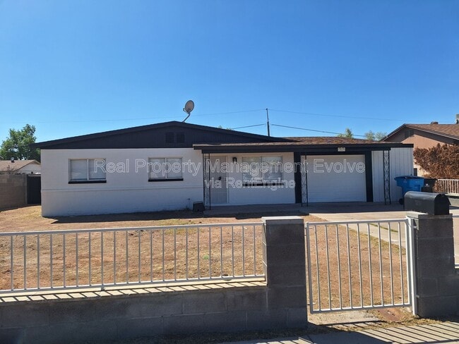 property at 3059 W Acapulco Ln